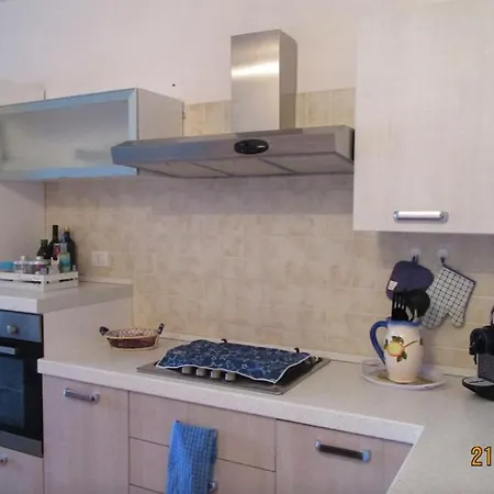 Magnifica Vista A Апартаменты Кастельсардо